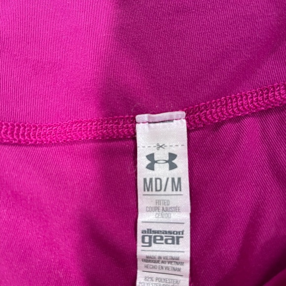 Under Armour all season gear Womens size M fitted capri legging - Picture 2 of 5
